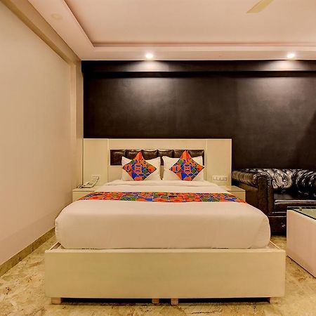 Fabhotel Srk Platinum Inn - Nr Forum Mall Bangalore Exterior foto
